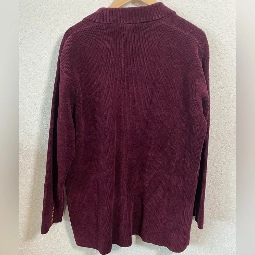 Lauren Ralph Lauren Burgundy Knit Blazer with Gold Crest Buttons - Picture 4 of 11